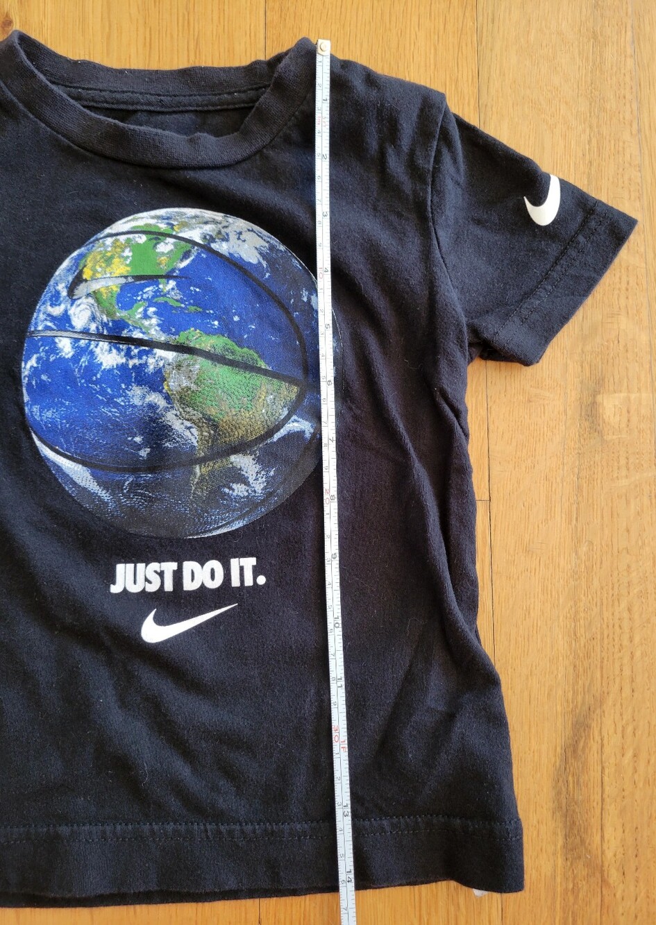 Boys size 3t Nike t-shirt - Picture 2 of 4